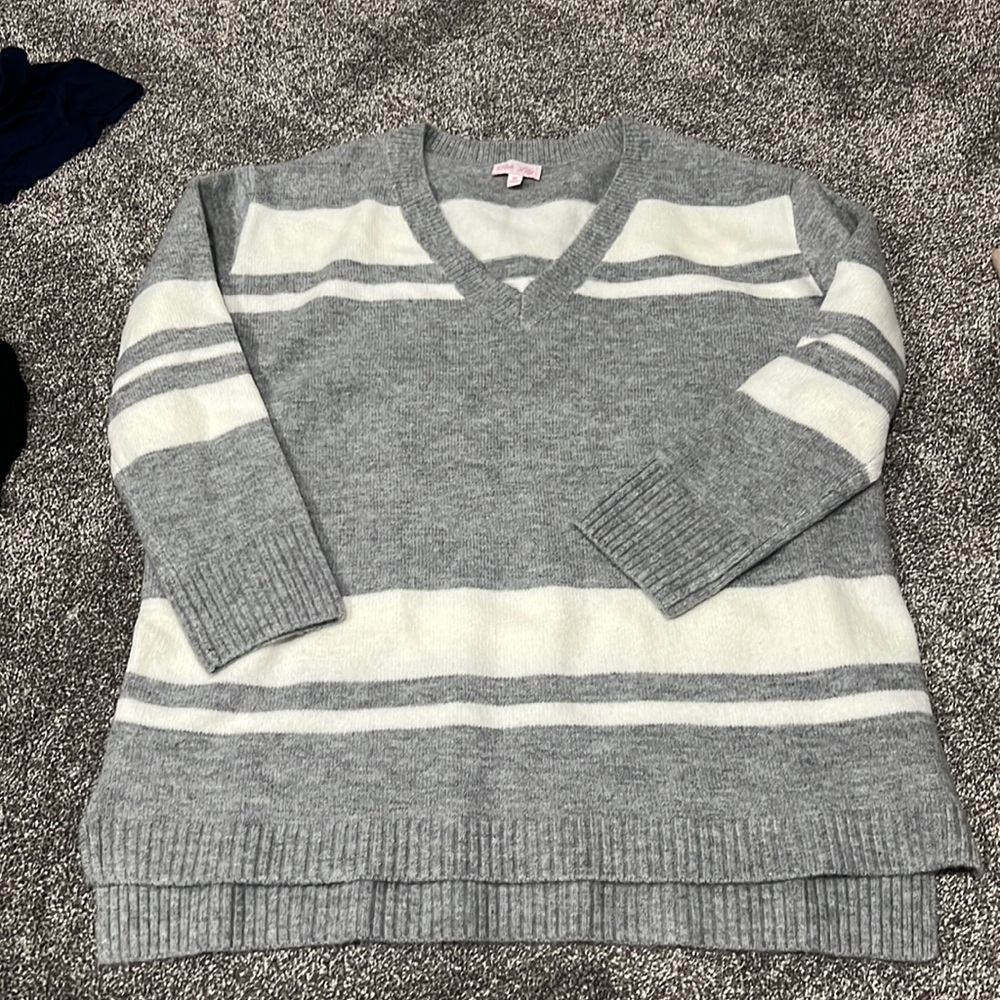 NWOT Pink Lily Oversized Sweater